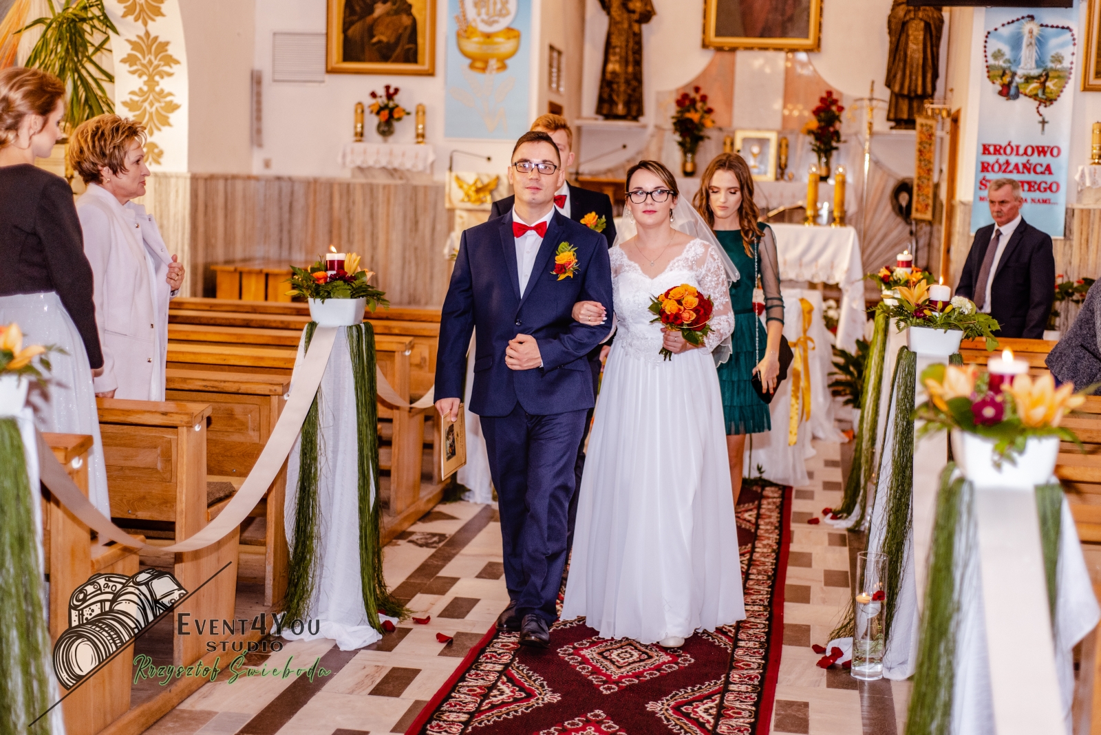 Błogosławieństwo i uroczystość ślubna w Woli Krzysztoporskiej
